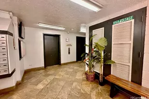 2421 Ala Wai Blvd, Honolulu, HI 96815 - Photo 3