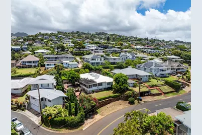 4326 Sierra Drive, Honolulu, HI 96816 - Photo 9