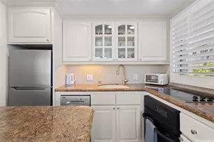 2957 Kalakaua Ave, Honolulu, HI 96815 - Photo 11