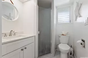2957 Kalakaua Ave, Honolulu, HI 96815 - Photo 13