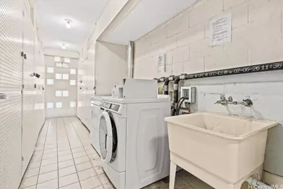 509 University Avenue #607, Honolulu, HI 96826 - Photo 21