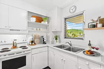 509 University Avenue #607, Honolulu, HI 96826 - Photo 5