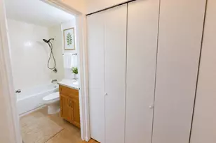3045 Ala Napuaa Pl, Honolulu, HI 96818 - Photo 5