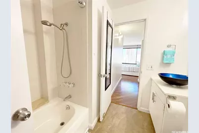 1778 Ala Moana Boulevard #2506, Honolulu, HI 96815 - Photo 13