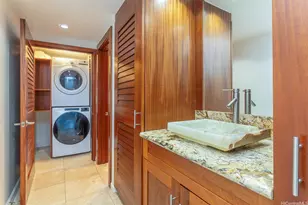 2240 Kuhio Ave, Honolulu, HI 96815 - Photo 11
