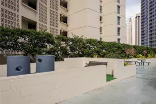 469 Ena Rd, Honolulu, HI 96815 - Photo 17