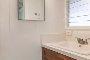 2320 Komo Mai Dr, Pearl City, HI 96782 - Photo 15