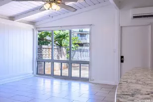2320 Komo Mai Dr, Pearl City, HI 96782 - Photo 7