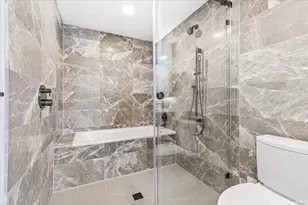 333 Ward Ave, Honolulu, HI 96814 - Photo 19