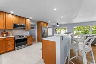 565 Auwina St, Kailua, HI 96734 - Photo 5