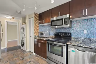2724 Kahoaloha Ln, Honolulu, HI 96826 - Photo 5