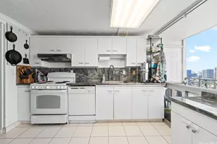 1425 Ward Ave, Honolulu, HI 96822 - Photo 11