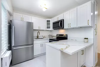 3061 Pualei Circle #105, Honolulu, HI 96815 - Photo 11