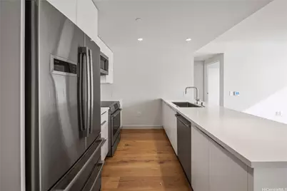 1001 Queen Street #2605, Honolulu, HI 96814 - Photo 3