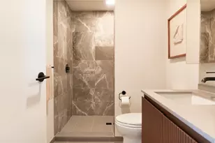 333 Ward Ave, Honolulu, HI 96814 - Photo 25