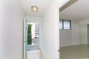 2873 S King St, Honolulu, HI 96826 - Photo 19