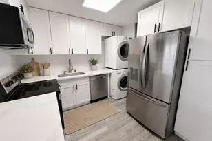 95-2051 Waikalani Pl, Mililani, HI 96789 - Photo 3