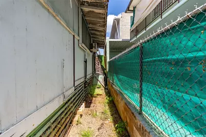 2130 Young Street, Honolulu, HI 96826 - Photo 5