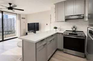 411 Hobron Ln, Honolulu, HI 96815 - Photo 5
