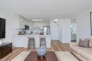 411 Hobron Ln, Honolulu, HI 96815 - Photo 7