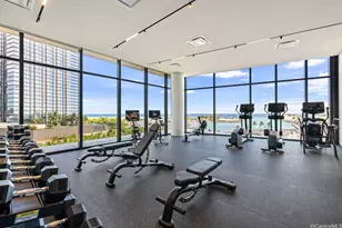 333 Ward Ave, Honolulu, HI 96814 - Photo 21