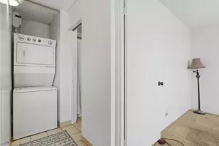 2474 Kapiolani Blvd, Honolulu, HI 96826 - Photo 11