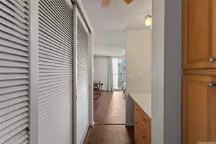 364 Seaside Ave, Honolulu, HI 96815 - Photo 9