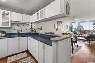 204 Kapahulu Ave, Honolulu, HI 96815 - Photo 3
