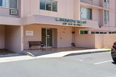 909 Ala Nanala Street #1001, Honolulu, HI 96818 - Photo 11