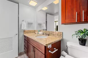 229 Paoakalani Ave, Honolulu, HI 96815 - Photo 13