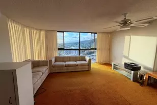 2724 Kahoaloha Ln, Honolulu, HI 96826 - Photo 3
