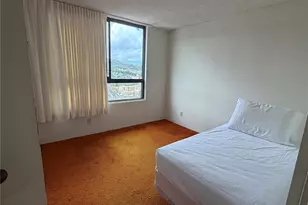 2724 Kahoaloha Ln, Honolulu, HI 96826 - Photo 11