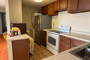 2724 Kahoaloha Ln, Honolulu, HI 96826 - Photo 9