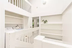 300 E Kawaihae St, Honolulu, HI 96825 - Photo 9