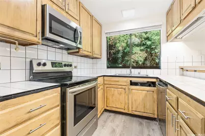 300 Kawaihae Street #300E, Honolulu, HI 96825 - Photo 11