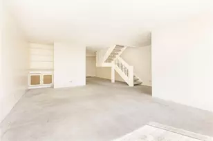 300 Kawaihae St, Honolulu, HI 96825 - Photo 7