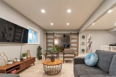45 N Kalaheo Avenue, Kailua, HI 96734 - Photo 3