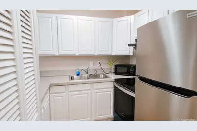 1548 Liholiho Street #305, Honolulu, HI 96822 - Photo 11