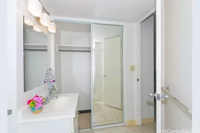750 Amana Street #204, Honolulu, HI 96814 - Photo 7