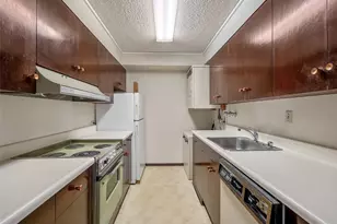 2029 Nuuanu Ave, Honolulu, HI 96817 - Photo 3