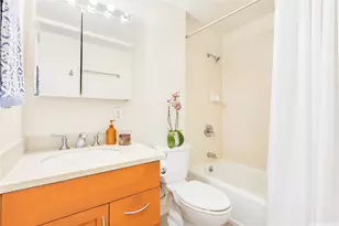 21 Craigside Pl, Honolulu, HI 96817 - Photo 11
