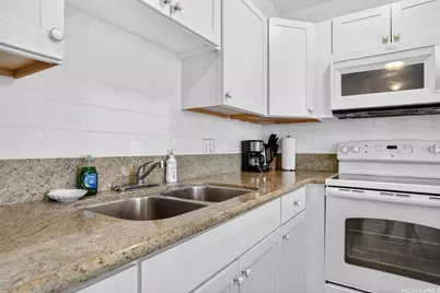 201 Ohua Avenue #1803-1, Honolulu, HI 96815 - Photo 5