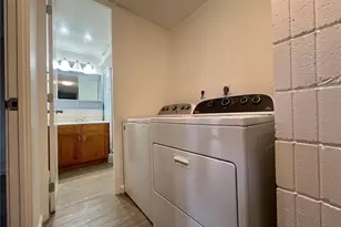 1720 Huna St, Honolulu, HI 96817 - Photo 15