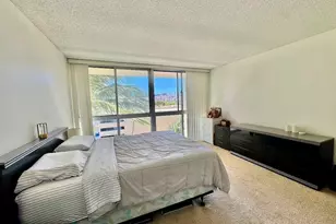 500 University Ave, Honolulu, HI 96826 - Photo 7