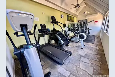 500 University Avenue #537, Honolulu, HI 96826 - Photo 11