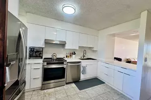 500 University Ave, Honolulu, HI 96826 - Photo 5