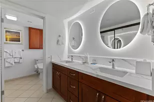 2470 Kalakaua Ave, Honolulu, HI 96815 - Photo 7