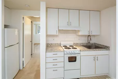 2860 Waialae Avenue #302, Honolulu, HI 96826 - Photo 1