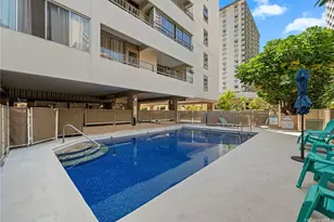 225 Kaiulani Ave, Honolulu, HI 96815 - Photo 15