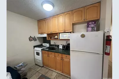 1867 Kaioo Drive #307, Honolulu, HI 96815 - Photo 3